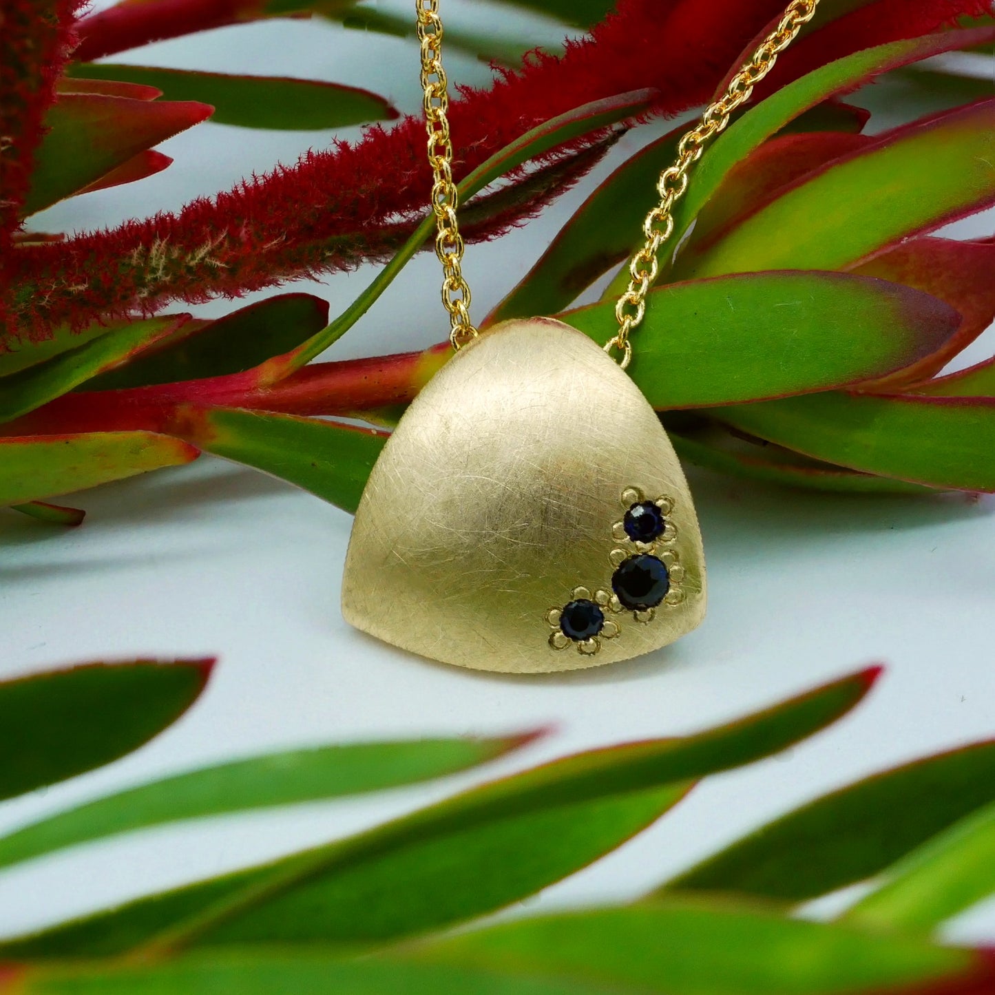 Iota Ray Pendant